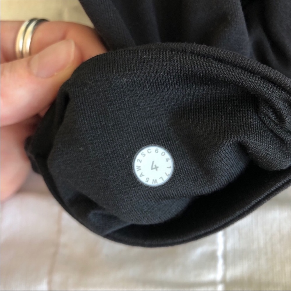 Lululemon wunder under - Picture 3 of 4